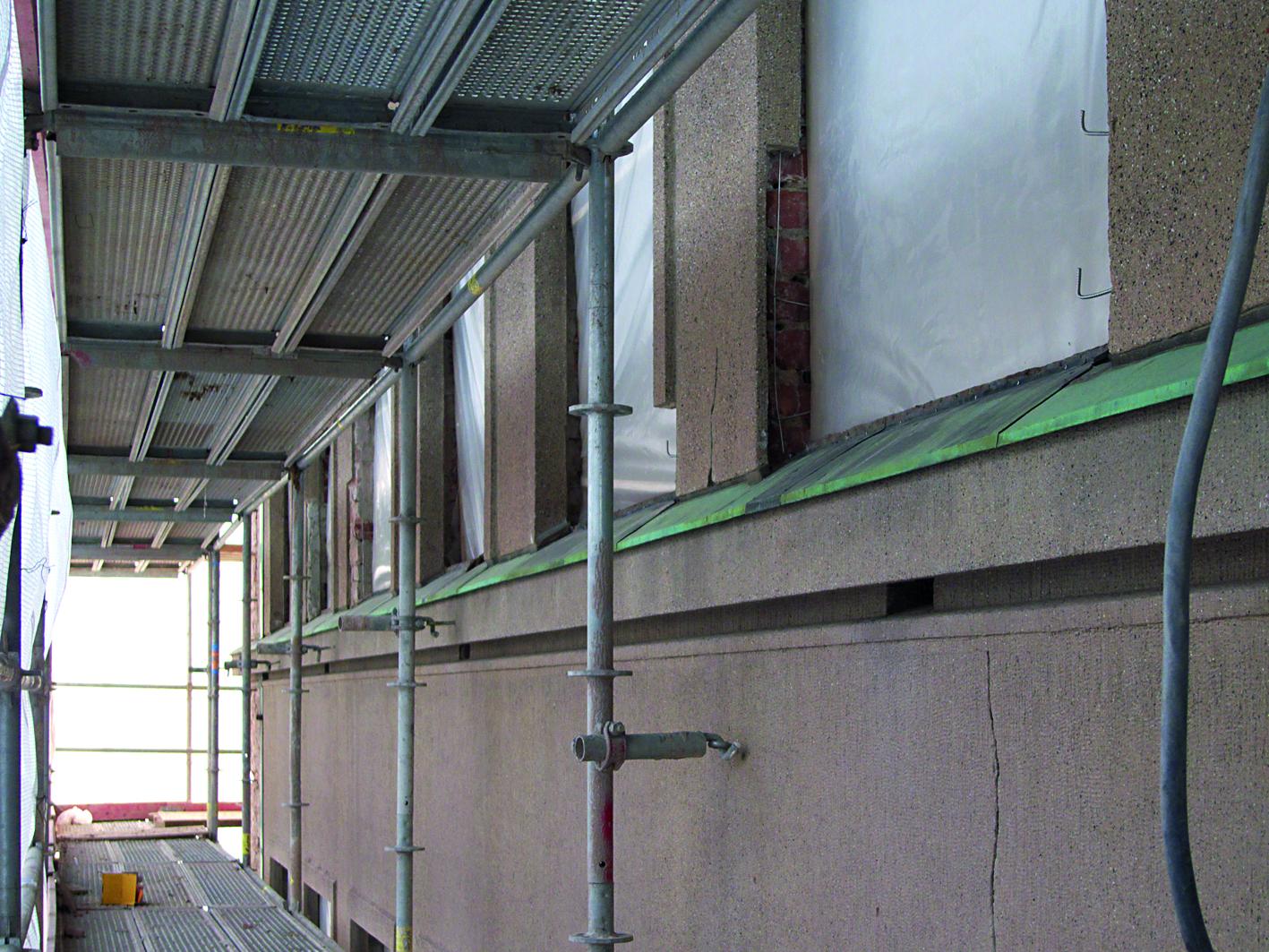 P1250483 web